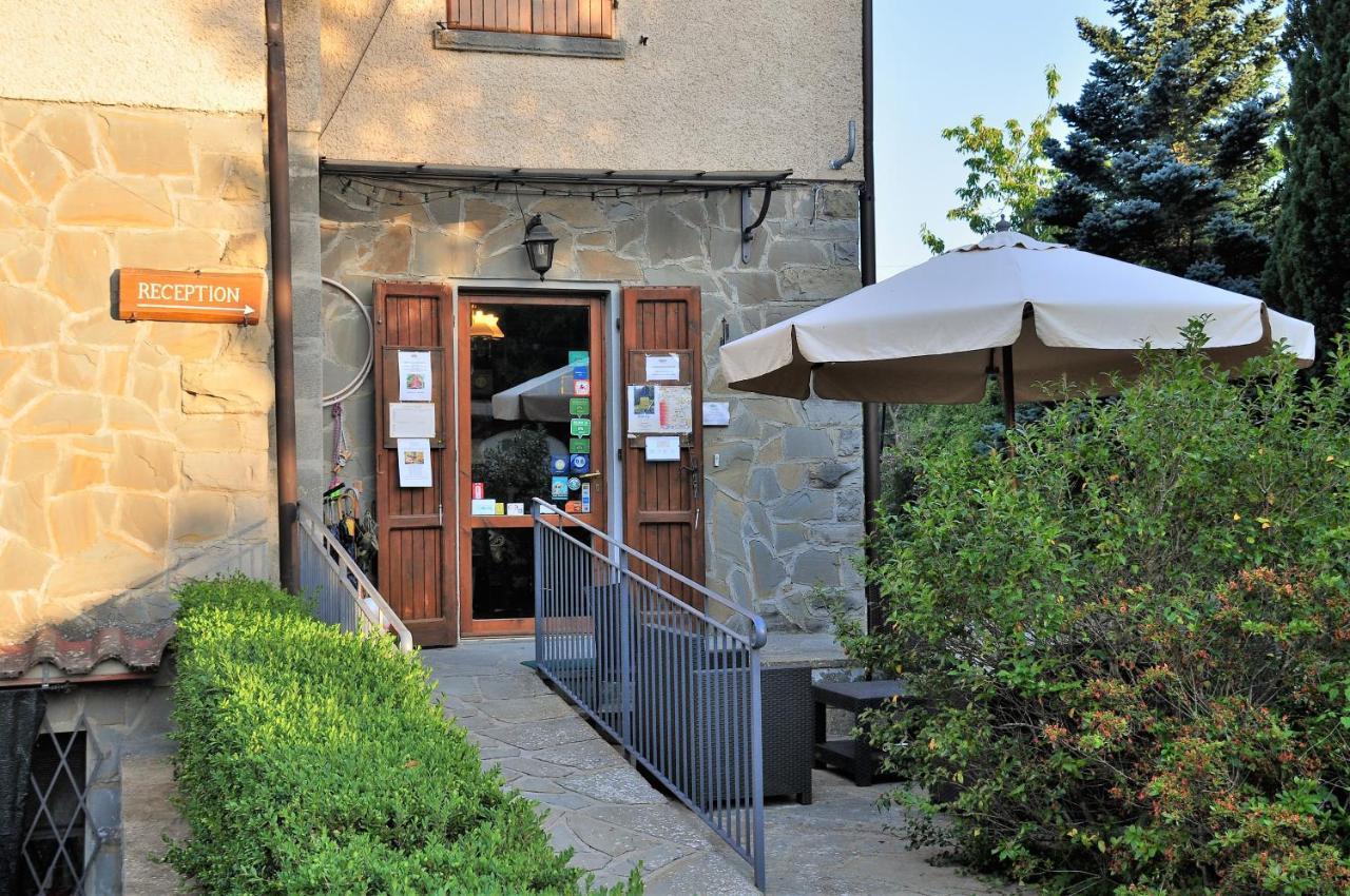 Borgo Caiano Country Inn Exteriör bild